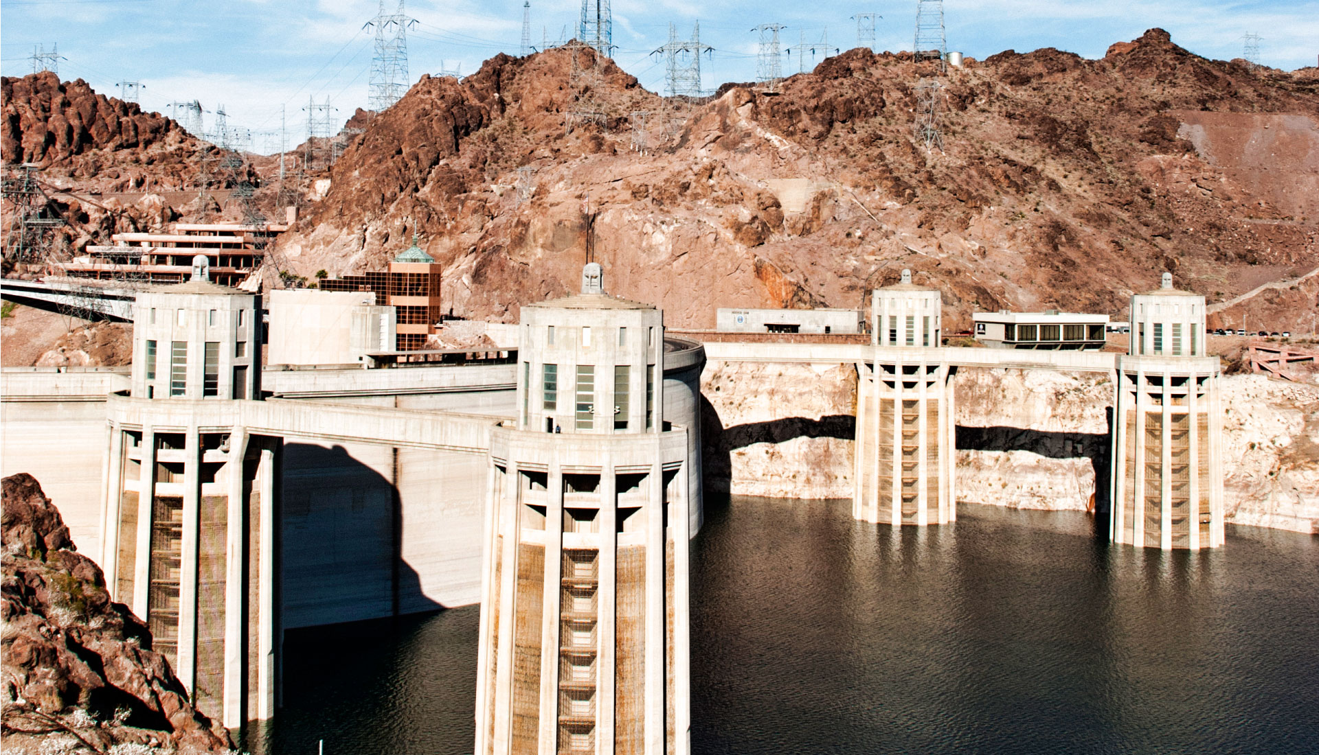 Ride Las Vegas to Hoover Dam